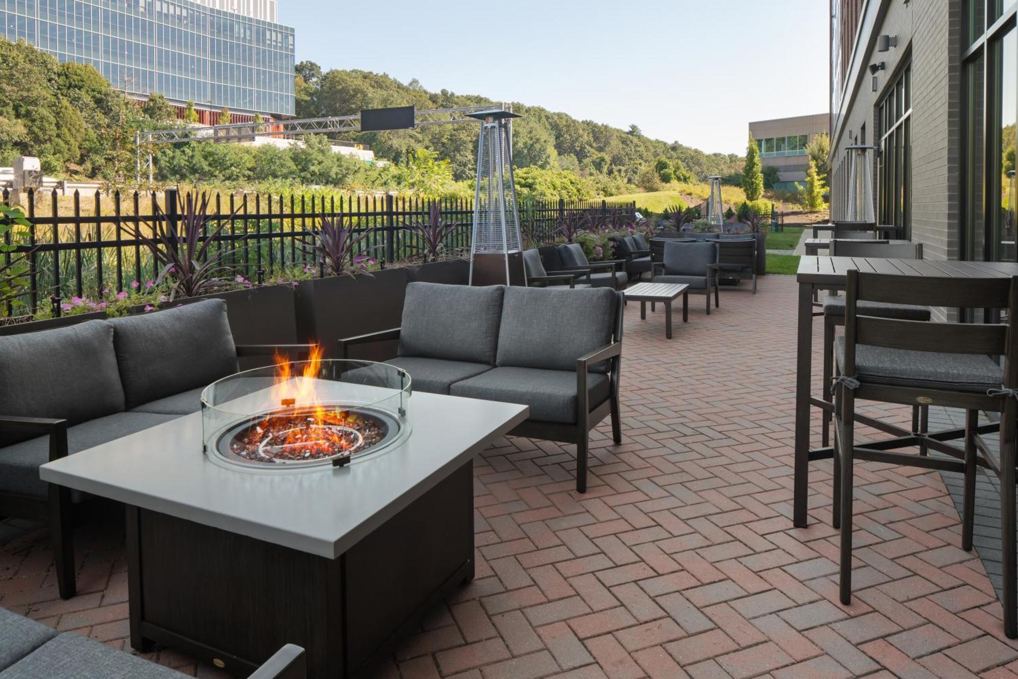 Residence Inn By Marriott Boston Waltham Eksteriør bilde